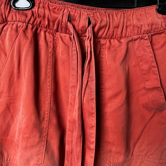 Club Monaco Belted Pants (size 2) - Picture 6 of 8